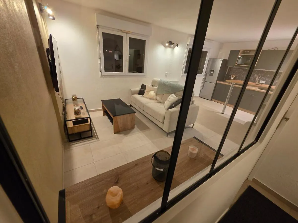 Appartement Renove Proche Plage Cannes 0*,  France